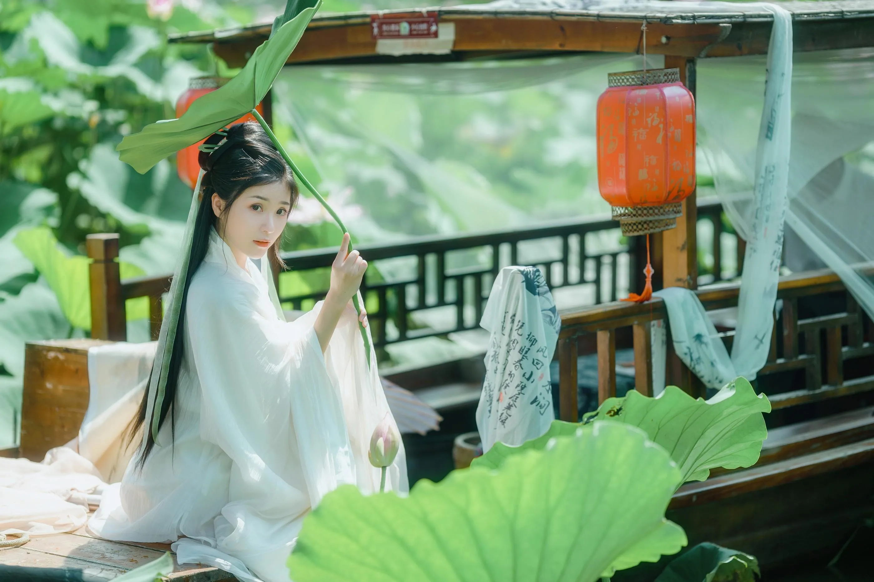 [YITUYU艺图语]2022.08.23 花开盛夏 墨墨 [22P]插图